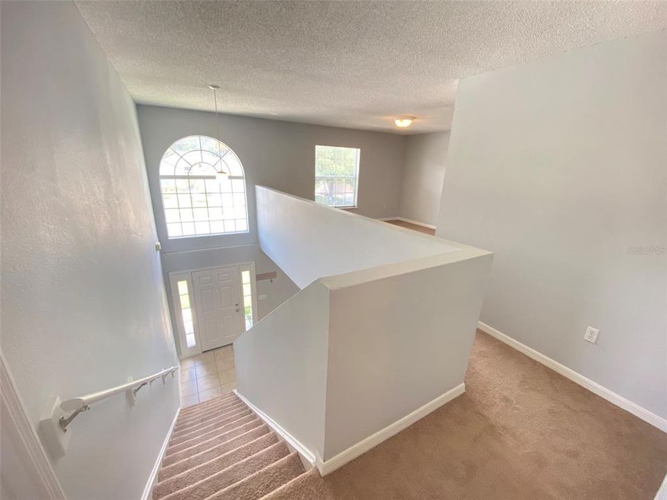 Под контрактом: $2,495 (4 спален, 3 ванн, 2995 Квадратных фут)