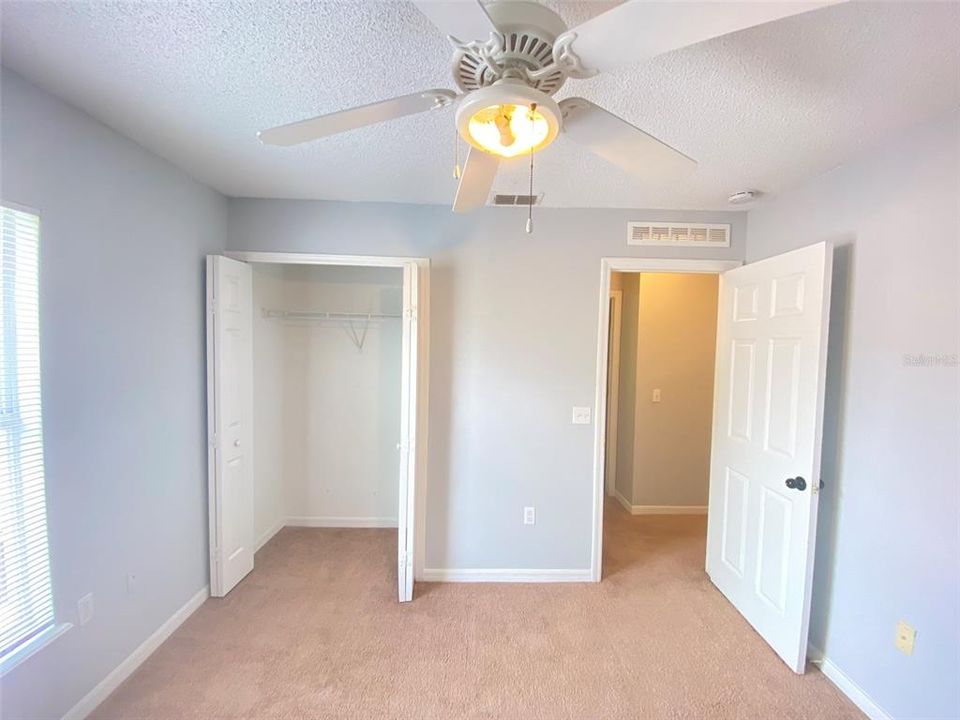 Под контрактом: $2,495 (4 спален, 3 ванн, 2995 Квадратных фут)