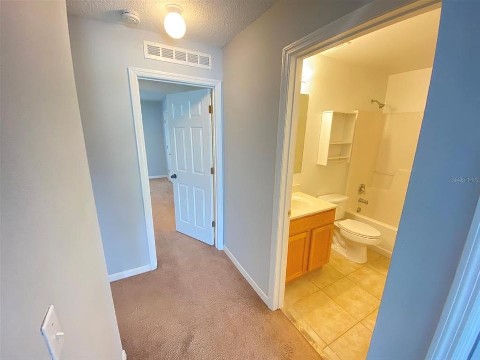 Под контрактом: $2,495 (4 спален, 3 ванн, 2995 Квадратных фут)