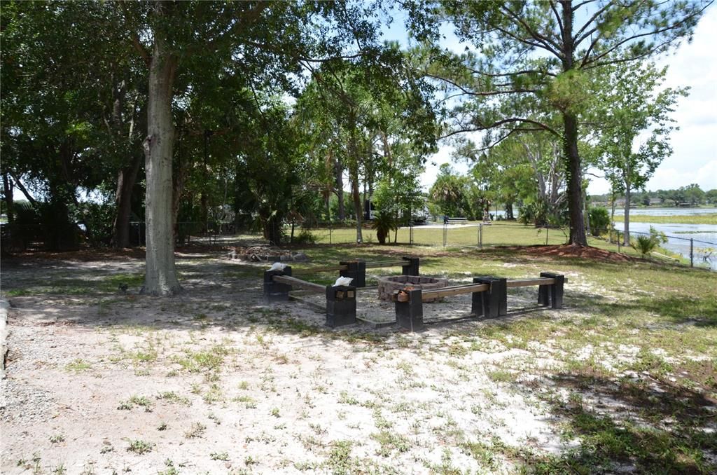 待售: $500,000 (4 贝兹, 2 浴室, 1780 平方英尺)