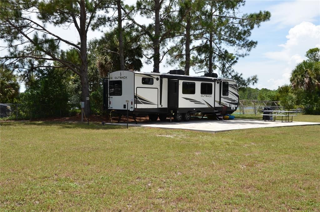 待售: $500,000 (4 贝兹, 2 浴室, 1780 平方英尺)