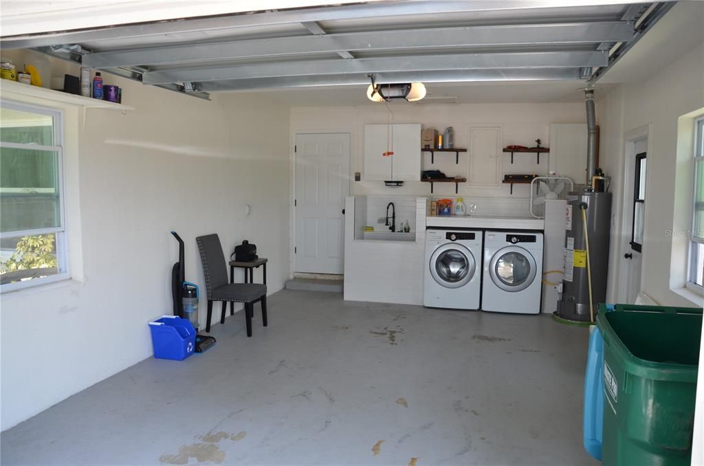 待售: $500,000 (4 贝兹, 2 浴室, 1780 平方英尺)