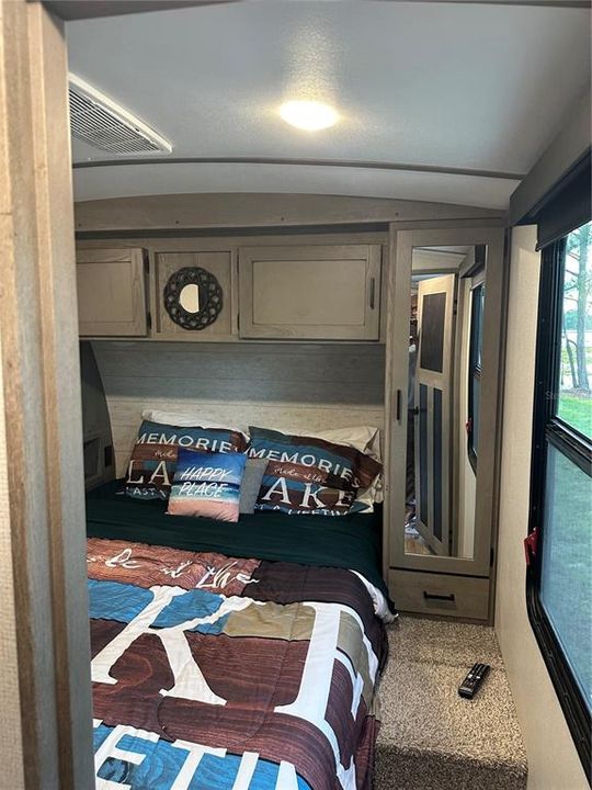 待售: $500,000 (4 贝兹, 2 浴室, 1780 平方英尺)