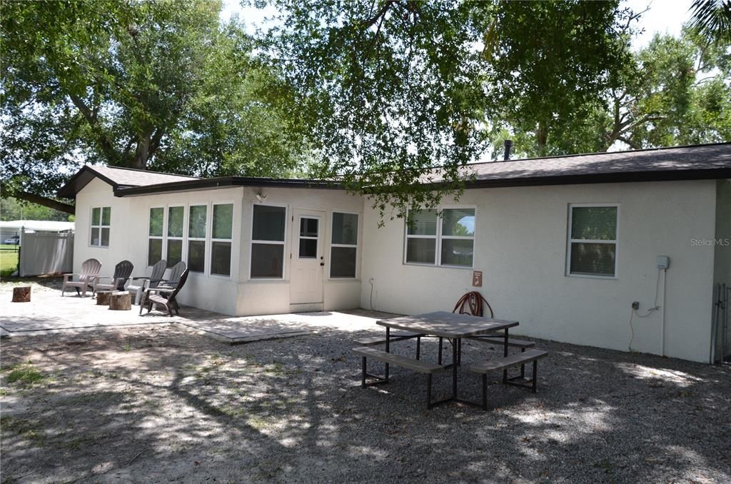 待售: $500,000 (4 贝兹, 2 浴室, 1780 平方英尺)