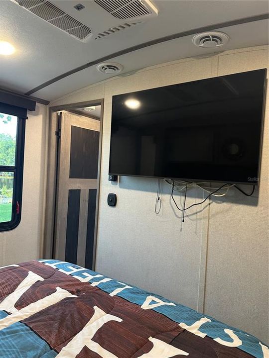 待售: $500,000 (4 贝兹, 2 浴室, 1780 平方英尺)