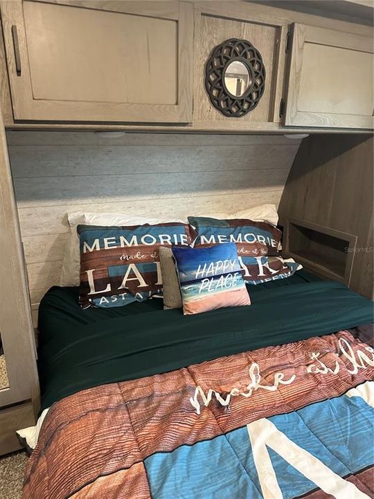 待售: $500,000 (4 贝兹, 2 浴室, 1780 平方英尺)