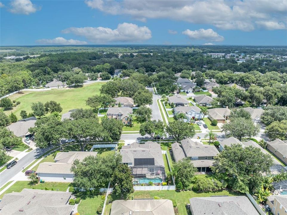 На продажу: $679,900 (5 спален, 4 ванн, 3547 Квадратных фут)