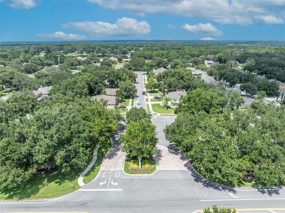 На продажу: $679,900 (5 спален, 4 ванн, 3547 Квадратных фут)