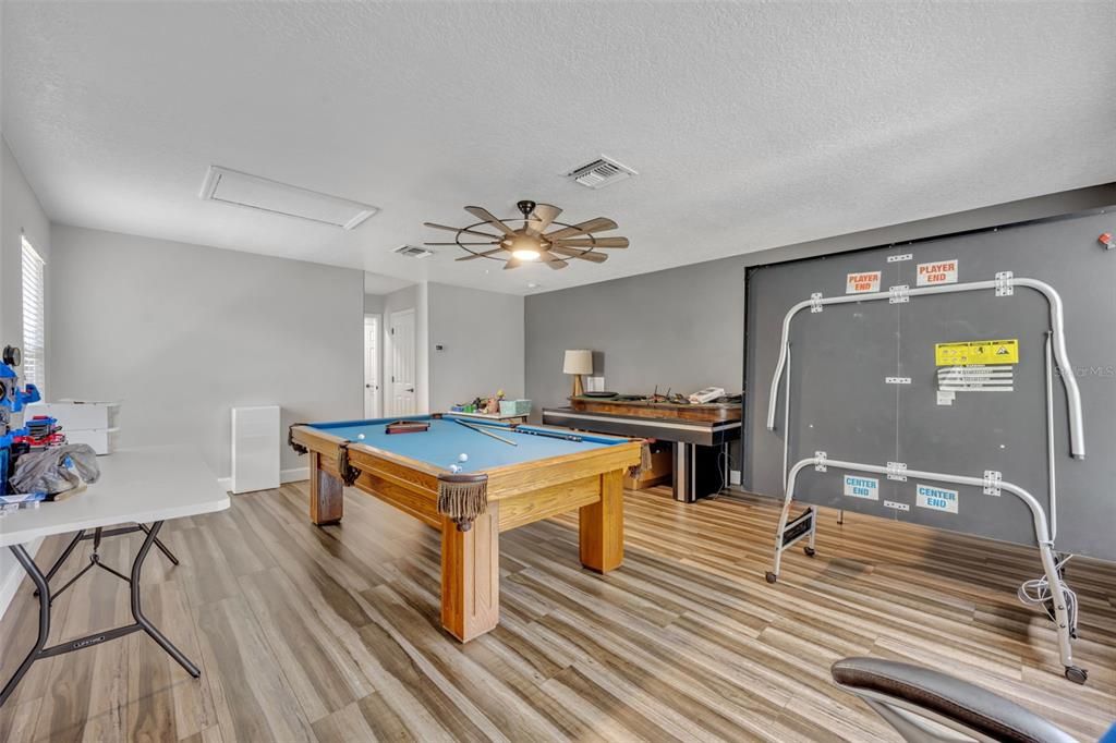 На продажу: $679,900 (5 спален, 4 ванн, 3547 Квадратных фут)