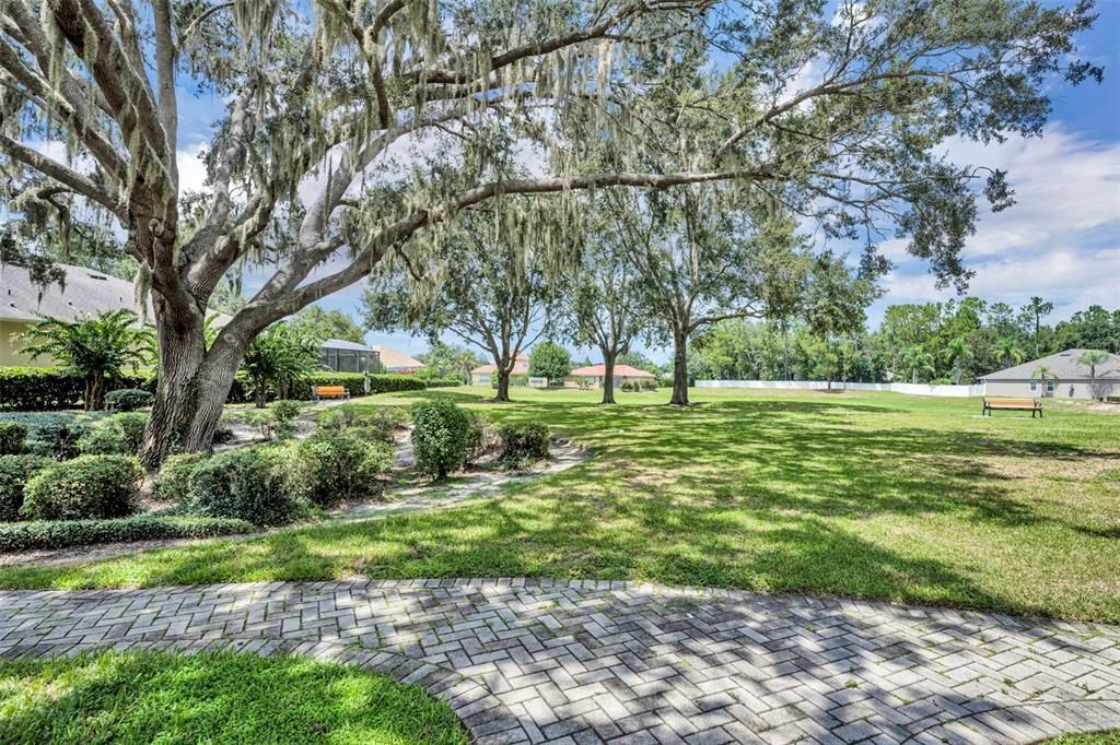 На продажу: $679,900 (5 спален, 4 ванн, 3547 Квадратных фут)