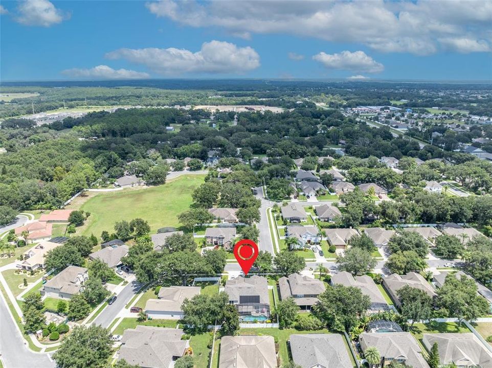 На продажу: $679,900 (5 спален, 4 ванн, 3547 Квадратных фут)