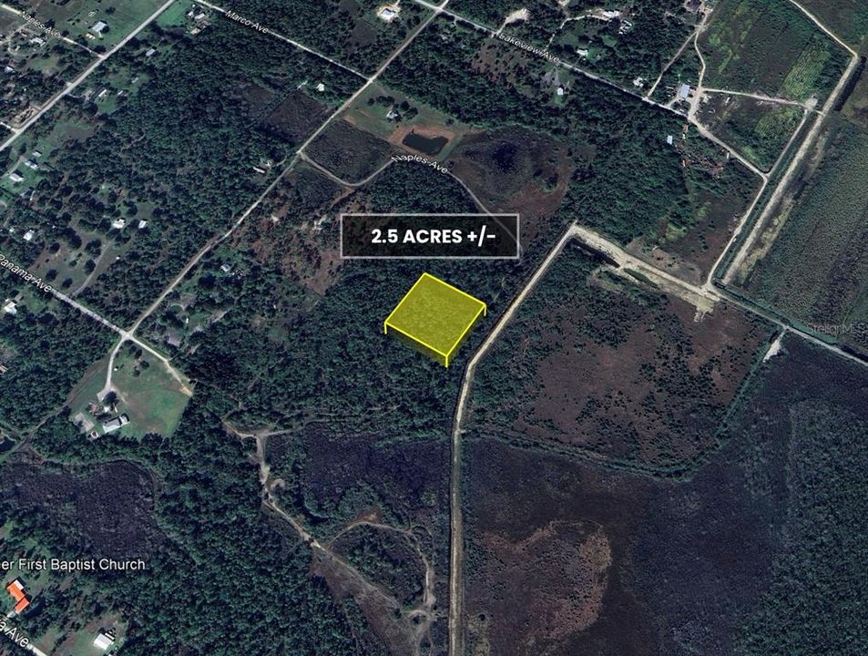 En Venta: $60,000 (2.50 acres)