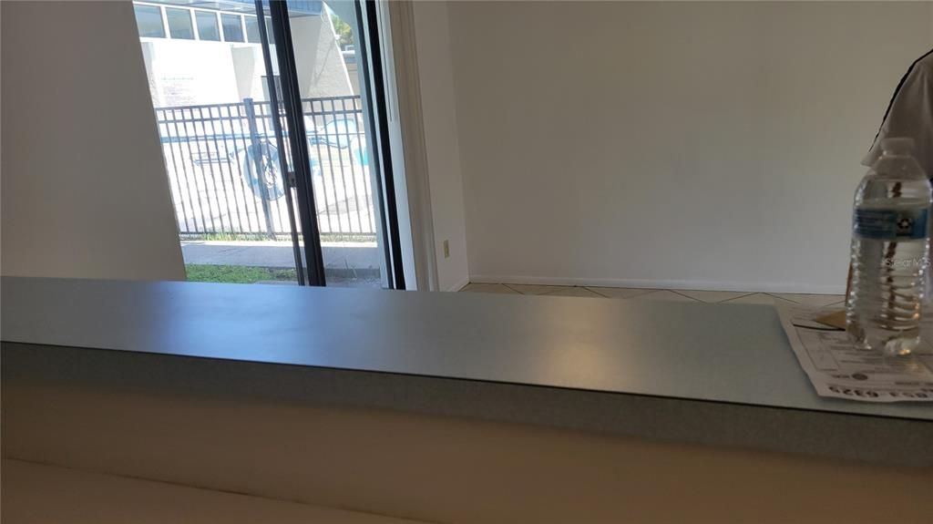 В аренду: $1,795 (3 спален, 2 ванн, 1419 Квадратных фут)