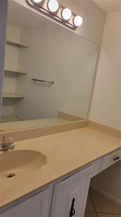 В аренду: $1,795 (3 спален, 2 ванн, 1419 Квадратных фут)