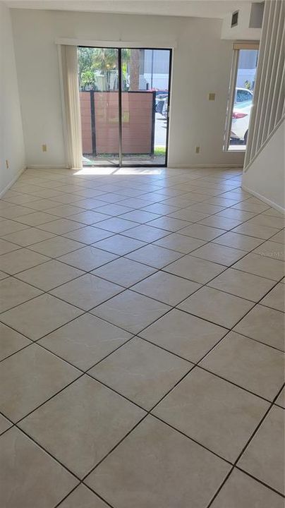 В аренду: $1,795 (3 спален, 2 ванн, 1419 Квадратных фут)