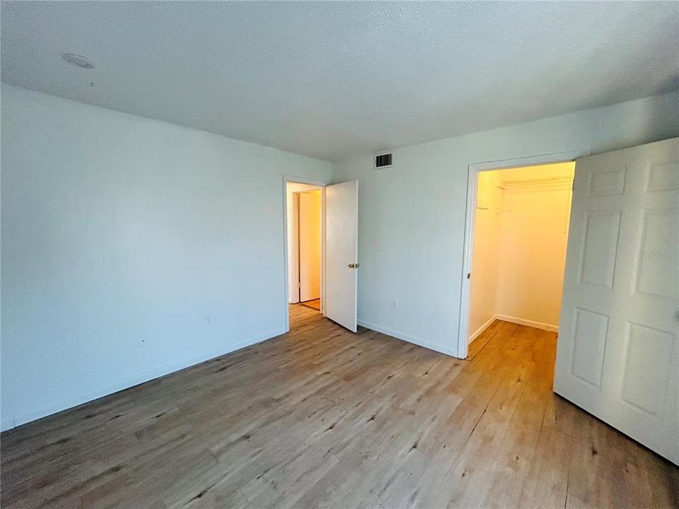 For Rent: $995 (1 beds, 1 baths, 608 Square Feet)