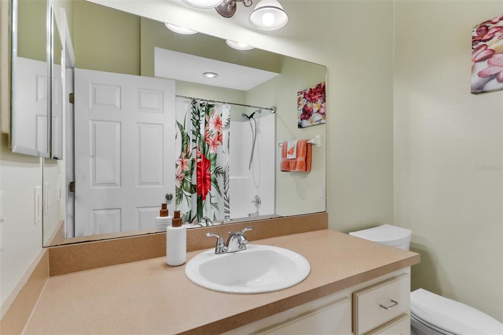 待售: $494,000 (3 贝兹, 2 浴室, 2285 平方英尺)