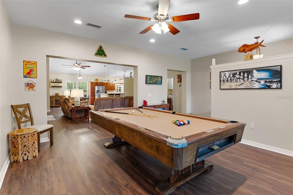 待售: $494,000 (3 贝兹, 2 浴室, 2285 平方英尺)