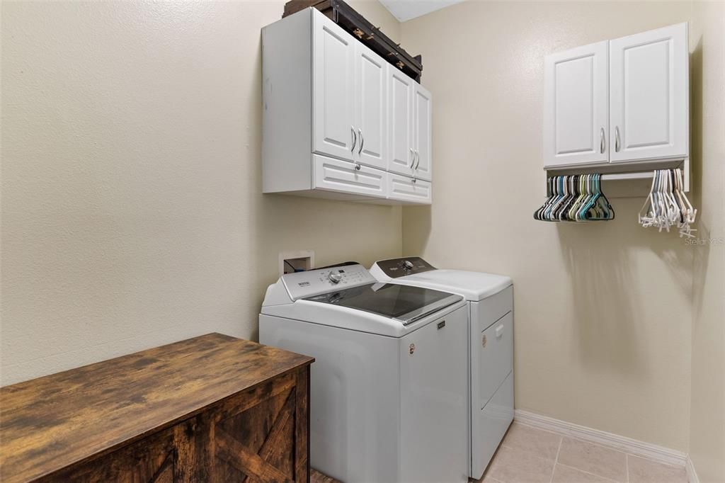 待售: $494,000 (3 贝兹, 2 浴室, 2285 平方英尺)