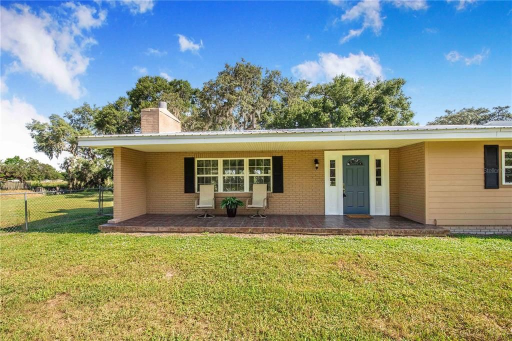 En Venta: $619,000 (3 camas, 2 baños, 2403 Pies cuadrados)