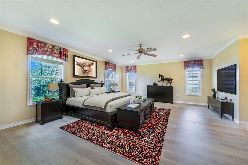 En Venta: $619,000 (3 camas, 2 baños, 2403 Pies cuadrados)