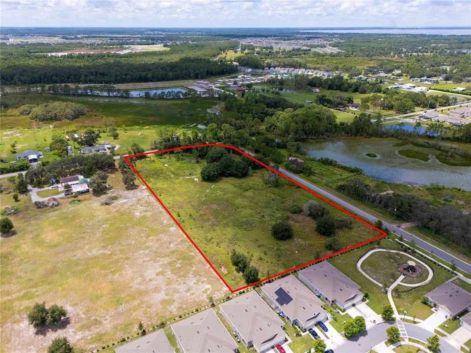 Под контрактом: $1,500,000 (5.10 acres)