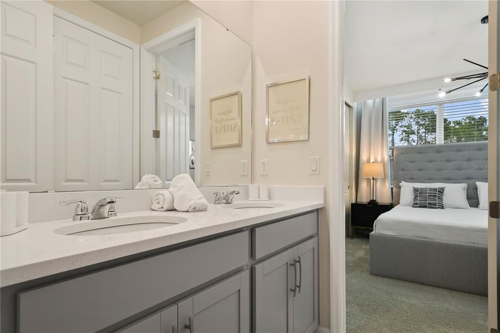 En Venta: $798,000 (9 camas, 6 baños, 4363 Pies cuadrados)