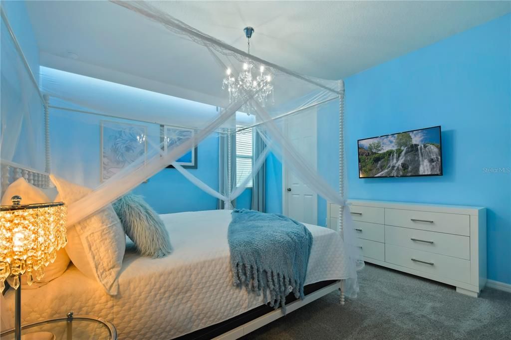 En Venta: $798,000 (9 camas, 6 baños, 4363 Pies cuadrados)