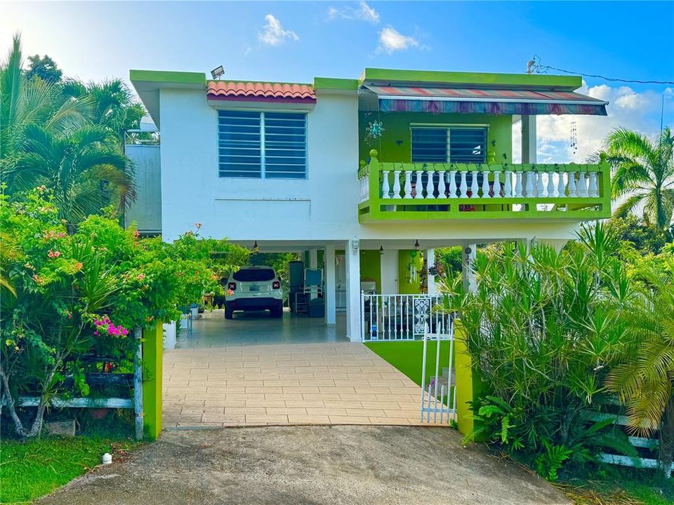 Vendido Recientemente: $198,000 (3 camas, 2 baños, 1025 Pies cuadrados)