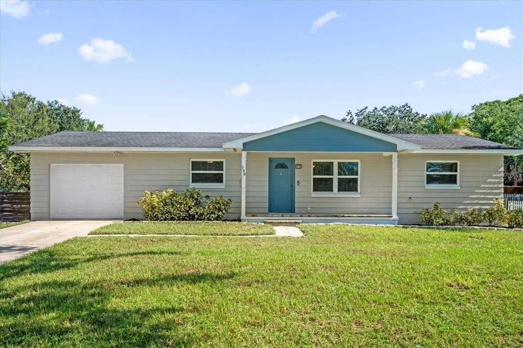 合同活跃: $355,000 (3 贝兹, 2 浴室, 1196 平方英尺)