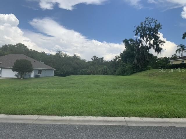 En Venta: $64,900 (0.53 acres)