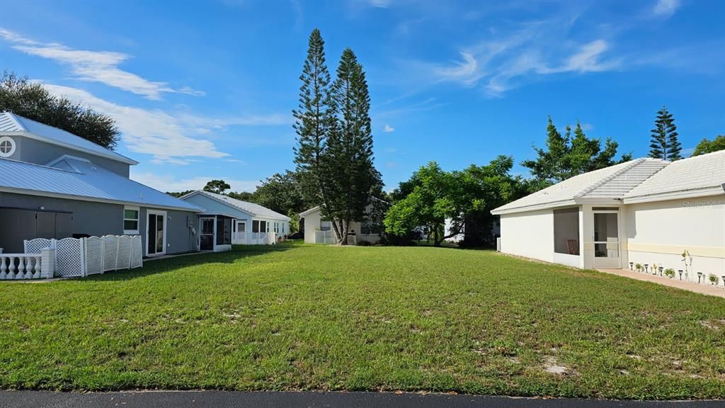 For Sale: $45,000 (0.10 acres)