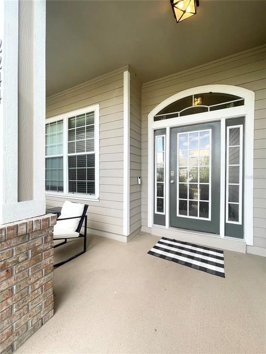 出租: $3,600 (4 贝兹, 3 浴室, 2875 平方英尺)