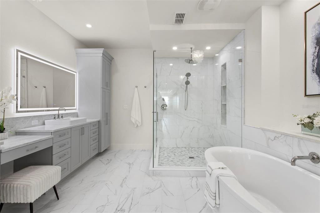 待售: $2,750,000 (4 贝兹, 3 浴室, 3126 平方英尺)