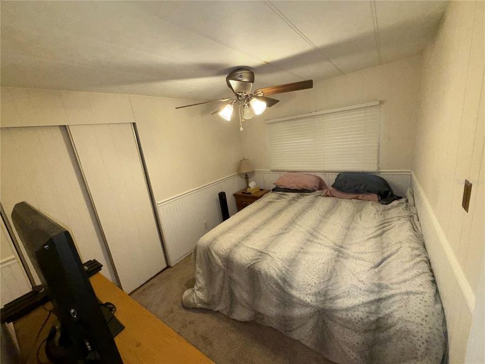 For Sale: $275,000 (3 beds, 2 baths, 1296 Square Feet)