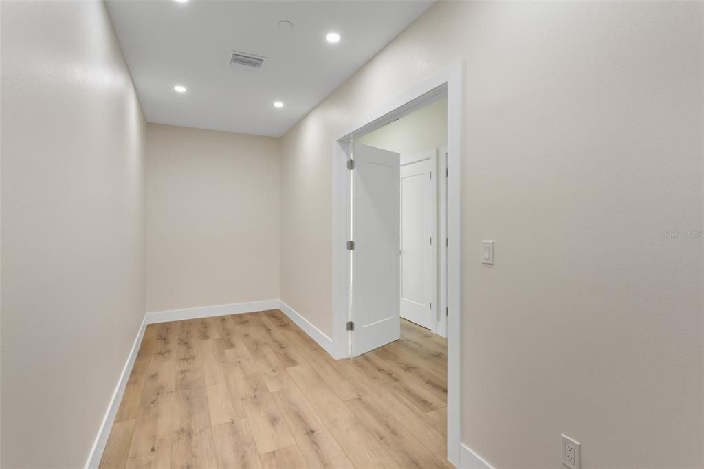 На продажу: $2,675,000 (4 спален, 3 ванн, 3126 Квадратных фут)