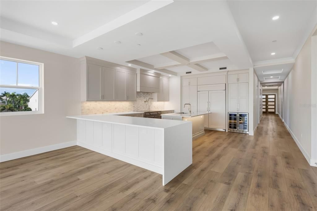 На продажу: $2,675,000 (4 спален, 3 ванн, 3126 Квадратных фут)