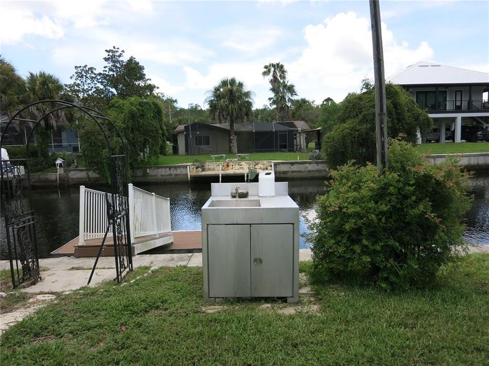 For Sale: $389,000 (3 beds, 2 baths, 2021 Square Feet)