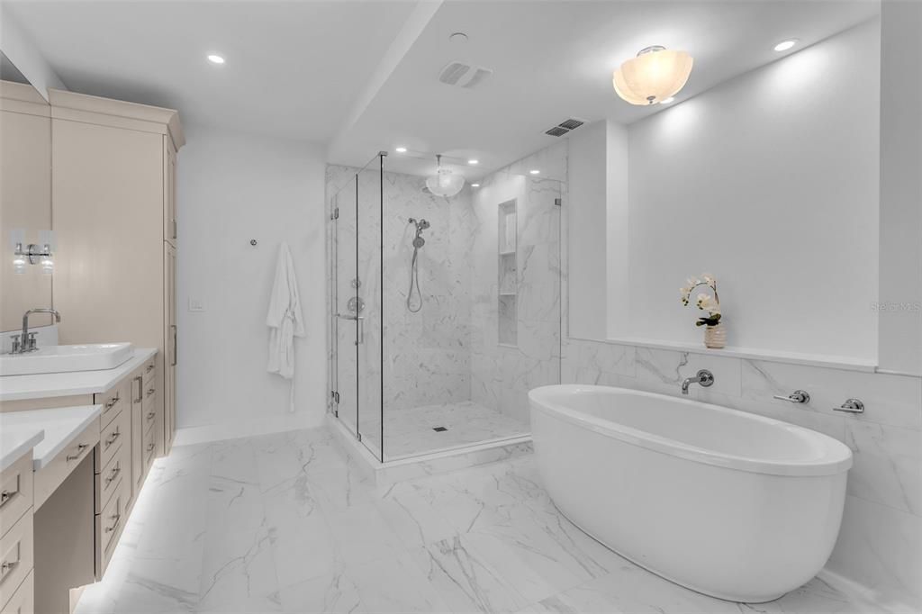 待售: $2,650,000 (3 贝兹, 3 浴室, 3126 平方英尺)