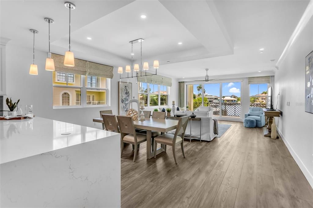 待售: $2,650,000 (3 贝兹, 3 浴室, 3126 平方英尺)