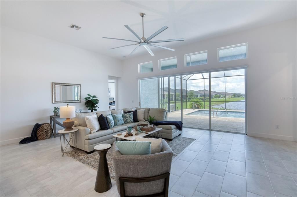 待售: $749,900 (4 贝兹, 3 浴室, 2526 平方英尺)