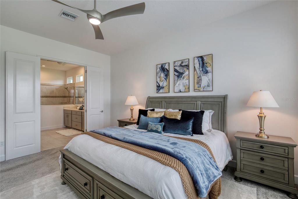 待售: $749,900 (4 贝兹, 3 浴室, 2526 平方英尺)