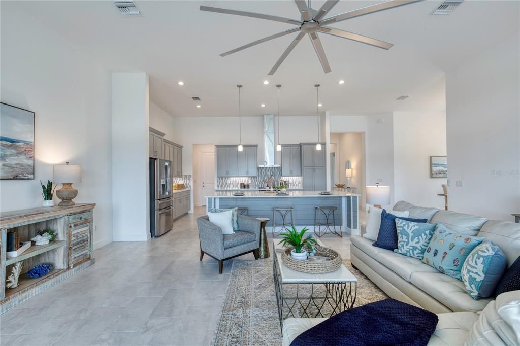 待售: $749,900 (4 贝兹, 3 浴室, 2526 平方英尺)