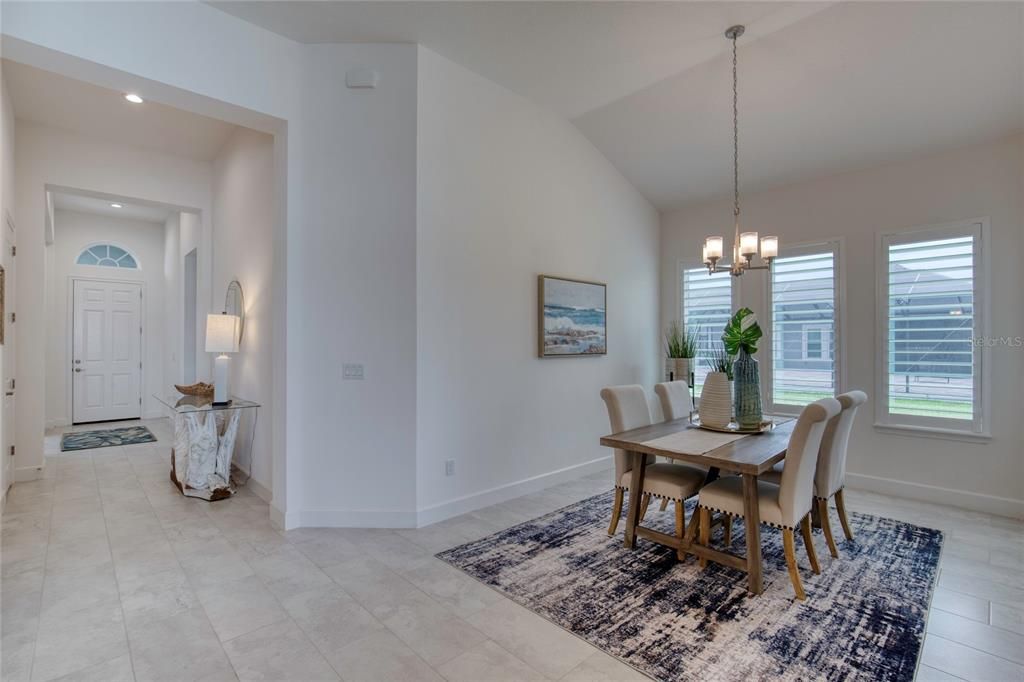 待售: $749,900 (4 贝兹, 3 浴室, 2526 平方英尺)