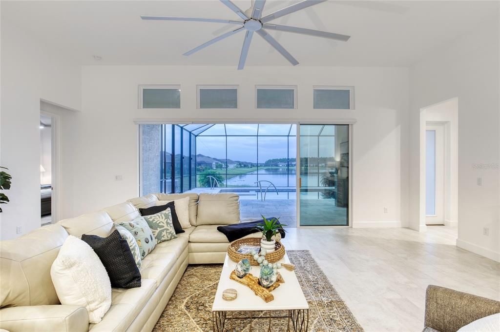 待售: $749,900 (4 贝兹, 3 浴室, 2526 平方英尺)