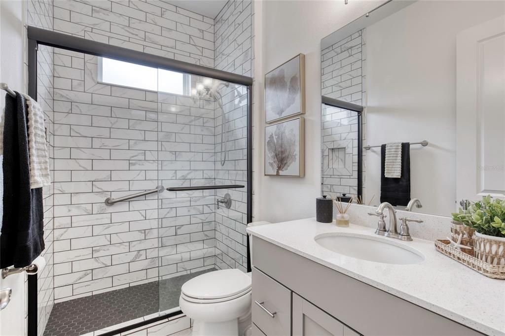 待售: $749,900 (4 贝兹, 3 浴室, 2526 平方英尺)