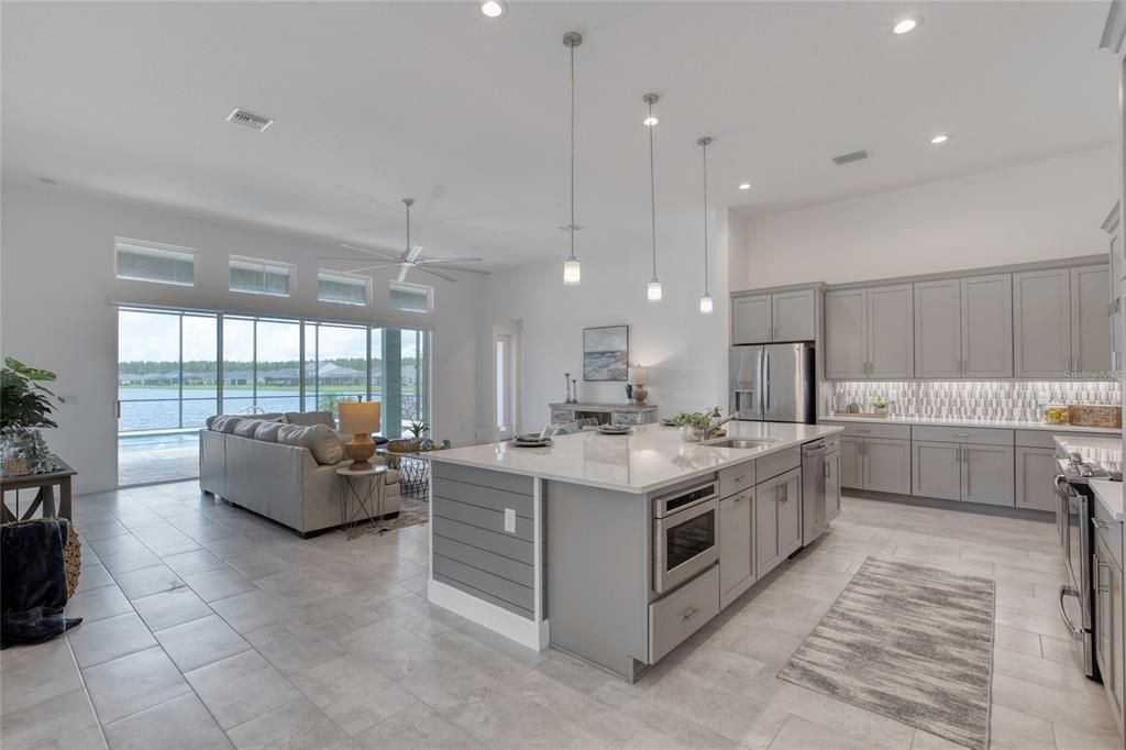 待售: $749,900 (4 贝兹, 3 浴室, 2526 平方英尺)