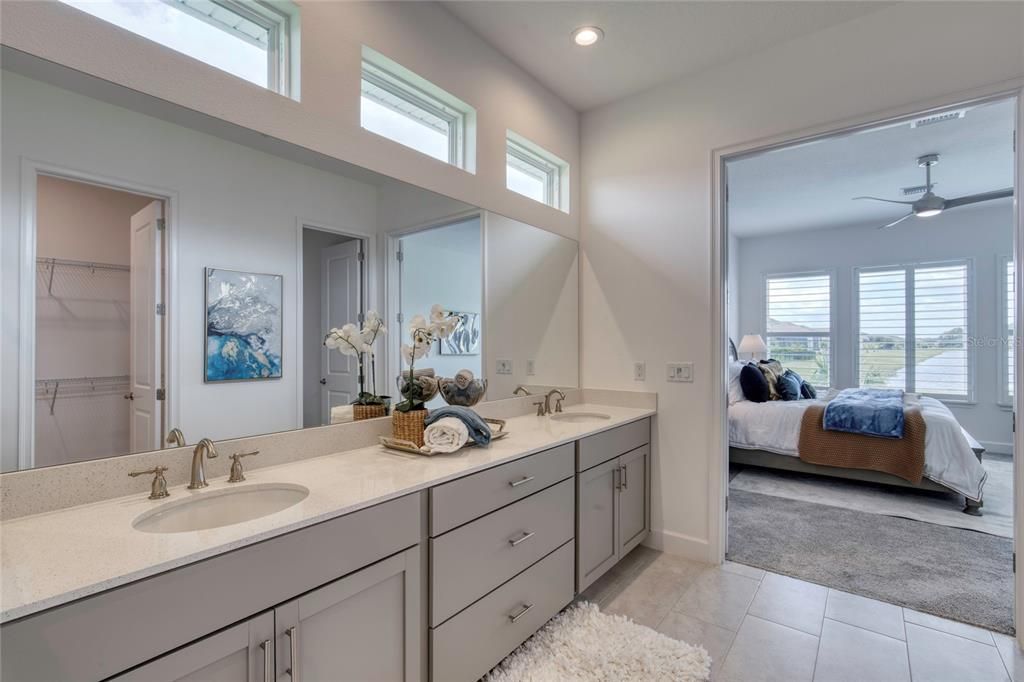 待售: $749,900 (4 贝兹, 3 浴室, 2526 平方英尺)