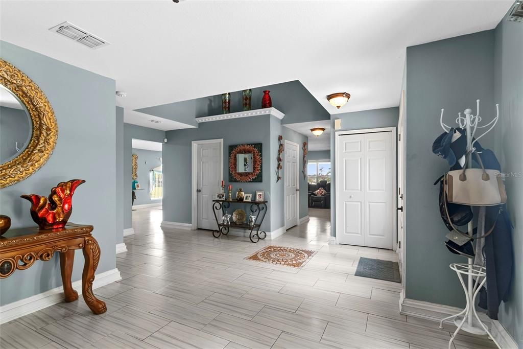 待售: $459,000 (4 贝兹, 2 浴室, 2836 平方英尺)