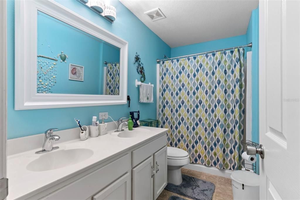 待售: $459,000 (4 贝兹, 2 浴室, 2836 平方英尺)